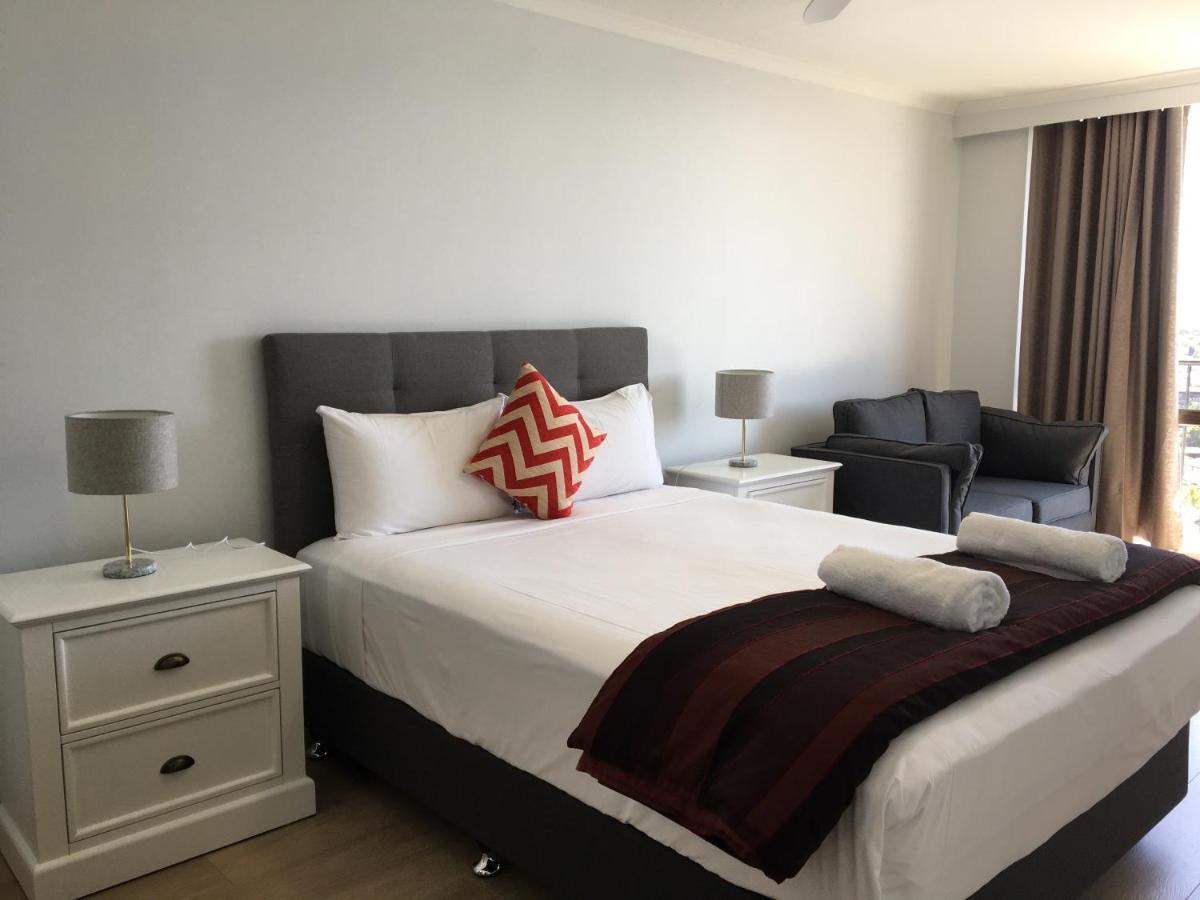 גולד קוסט Silverton Apartment Resort Surfers Paradise מראה חיצוני תמונה