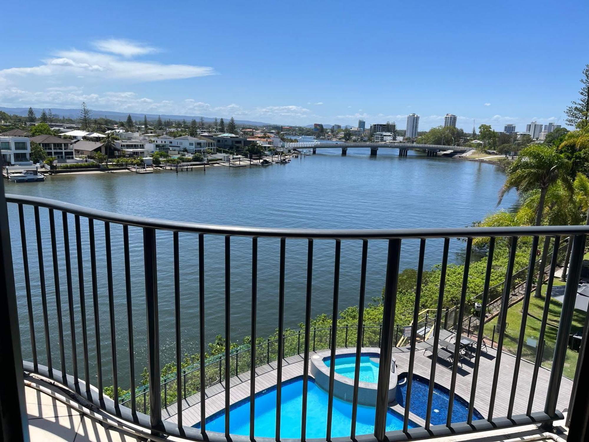 גולד קוסט Silverton Apartment Resort Surfers Paradise מראה חיצוני תמונה