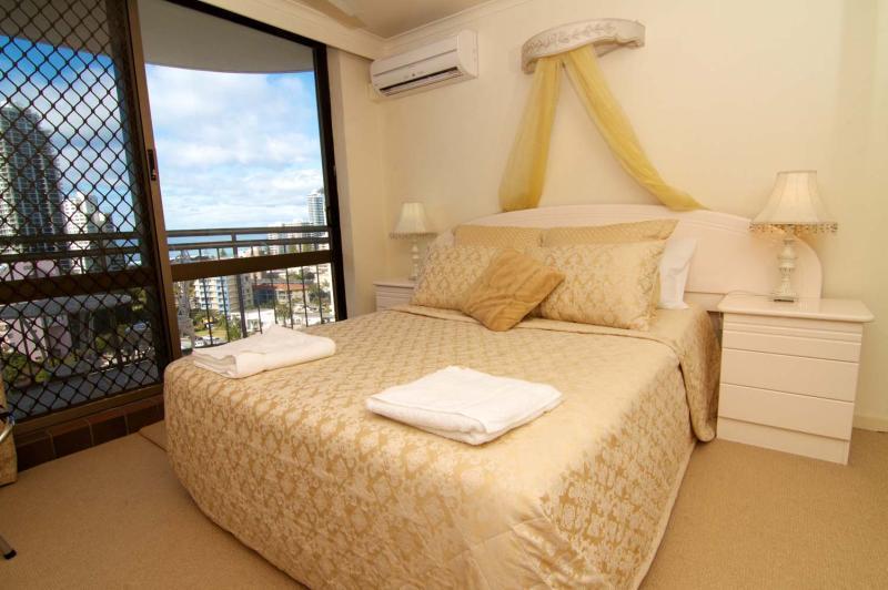 גולד קוסט Silverton Apartment Resort Surfers Paradise מראה חיצוני תמונה